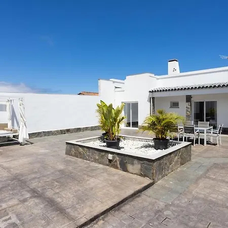 De Lujo Concordia Piscina Climatizada Y Excelentes Vistas Villa